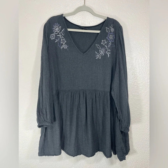 Lane Bryant Gray Embroidered Floral Ruffle Babydoll Blouse Top Women’s 26/28 - Picture 14 of 14